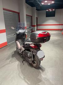 Scooter XCity 250cc