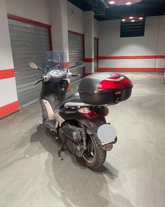 Scooter XCity 250cc