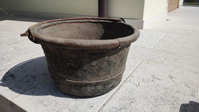 paiolo antico / vintage per  focolare.