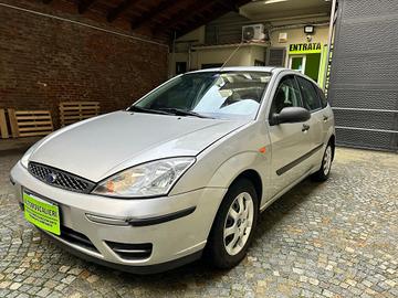 Ford Focus 1.8 TDCi 5 Porte Comandi audio al volan