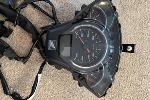 Contachilometri per sh300 sport anno 2019