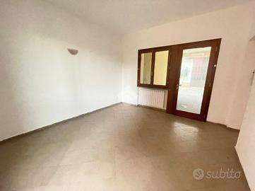 2 LOCALI A ROVELLO PORRO