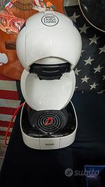 Macchina caffè Nescafé Dolce Gusto De’Longhi usata