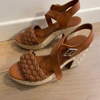 Sandali con zeppa Lora Ferres tg 40