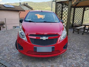 AUTO CHEVROLET SPARK