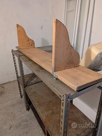 Mensola in legno a Oderzo (TV)