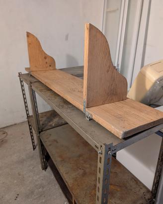 Mensola in legno a Oderzo (TV)