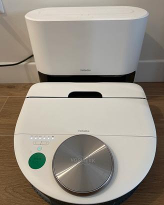 Folletto VR7S  con Base di Svuotamento Automatica