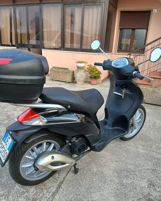 scooter liberty 150