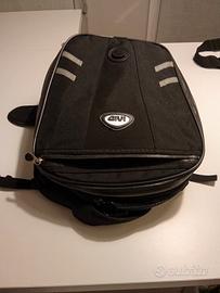 Borsa da serbatoio universale espandibile GIVI 