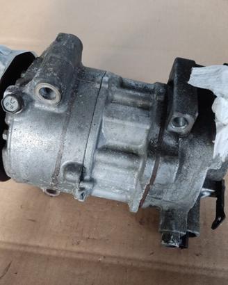 Compress clima TOYOTA VERSO 1598cc diesel 2016