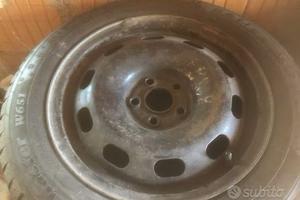 CERCHI in FERRO con pneumatici 185 60 R15