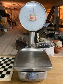 Bilancia macchi italiana