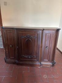 Credenza vintage in legno massello, stile classico