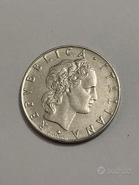 Italia d'epoca 1968. moneta da 50 lire