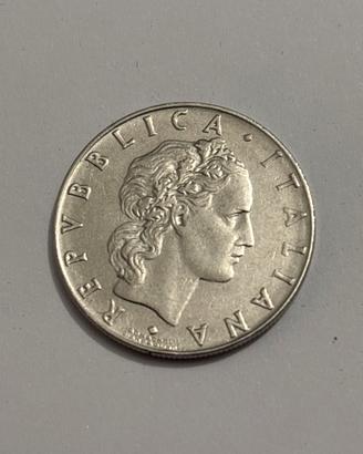 Italia d'epoca 1968. moneta da 50 lire