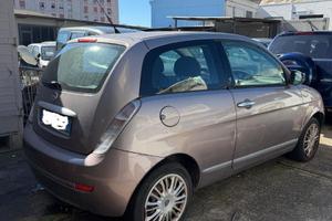 Lancia Y anno 2011