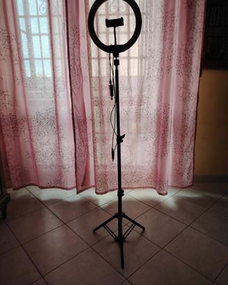 Lampada porta cellulare x fare video amatoriali