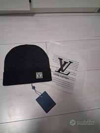 berretto nero lv