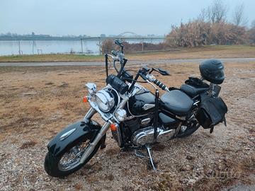 Suzuki Intruder Volusia VL 800