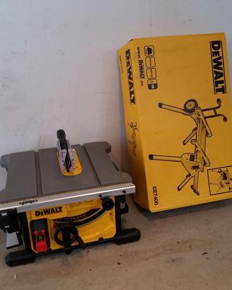 DEWALT DWE7485-QS sega a banco con tavolo