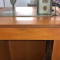 macchina da cucire singer a mobiletto