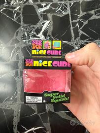 NeeDoh Nice Cube