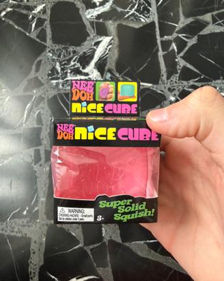 NeeDoh Nice Cube