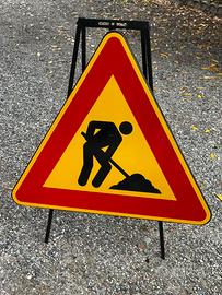Cartello lavori in corso