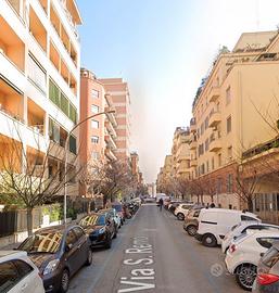 Tuscolana soleggiato trilocale arredato