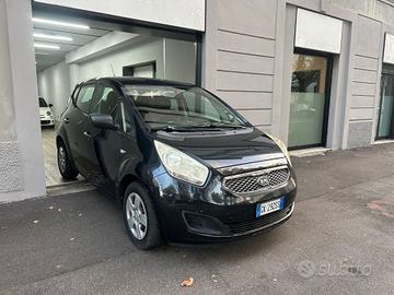 Kia Venga 1.4 CVVT EURO5-NEOPATENTATI!!!