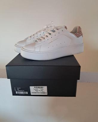 Sneakers donna Crime London