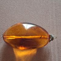 ciondolo in ambra baltica naturale