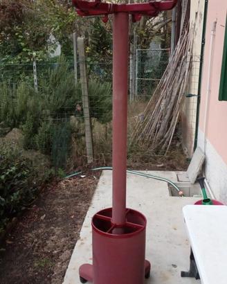 Attaccapanni  Olivetti con portaombrelli
