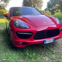 Porsche Cayenne gts