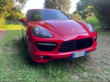 Porsche Cayenne gts