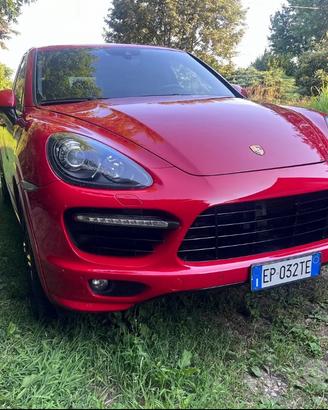 Porsche Cayenne gts