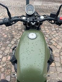 moto Guzzi v7 