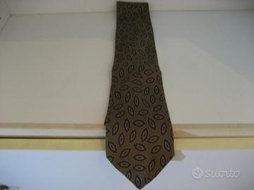 Cravatta in pura seta verde scuro con foglie blu