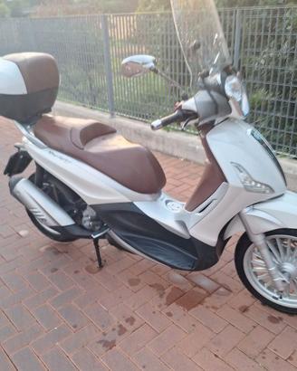 BEVERLY 300ie