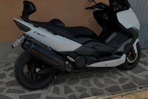 Tmax 500 2009