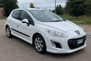 Peugeot 308 1.4 VTi 98CV 5p. Access