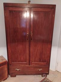 Armadio in legno