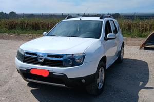 Dacia duster metano 4x4
