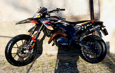 Moto derbi senda 50cc super motard