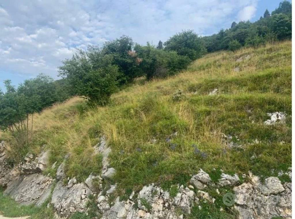 Immobile in asta di 141488 m² a Caltrano - Altro