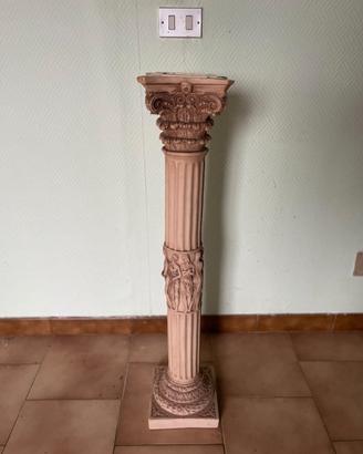 Colonna decorativa stile classico