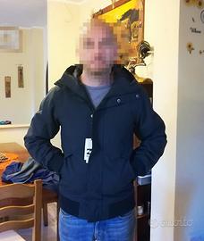 Giubbotto marca Billabong. Giacca antipioggia