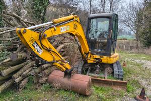 escavatore 35q JCB 8035ZTS