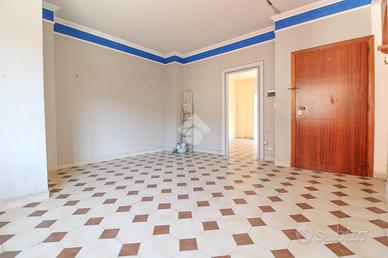 3 LOCALI A SAN BENEDETTO DEL TRONTO